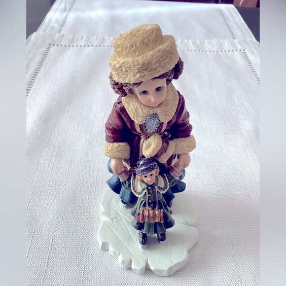 Boyd Bears Vintage Resin Figurine - Picture 1 of 5